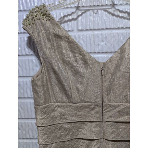 Jessica Howard Women's Gold Beaded Shoulder Sleeveless Scoop Neck Midi Dress Siz - Picture 5 of 8